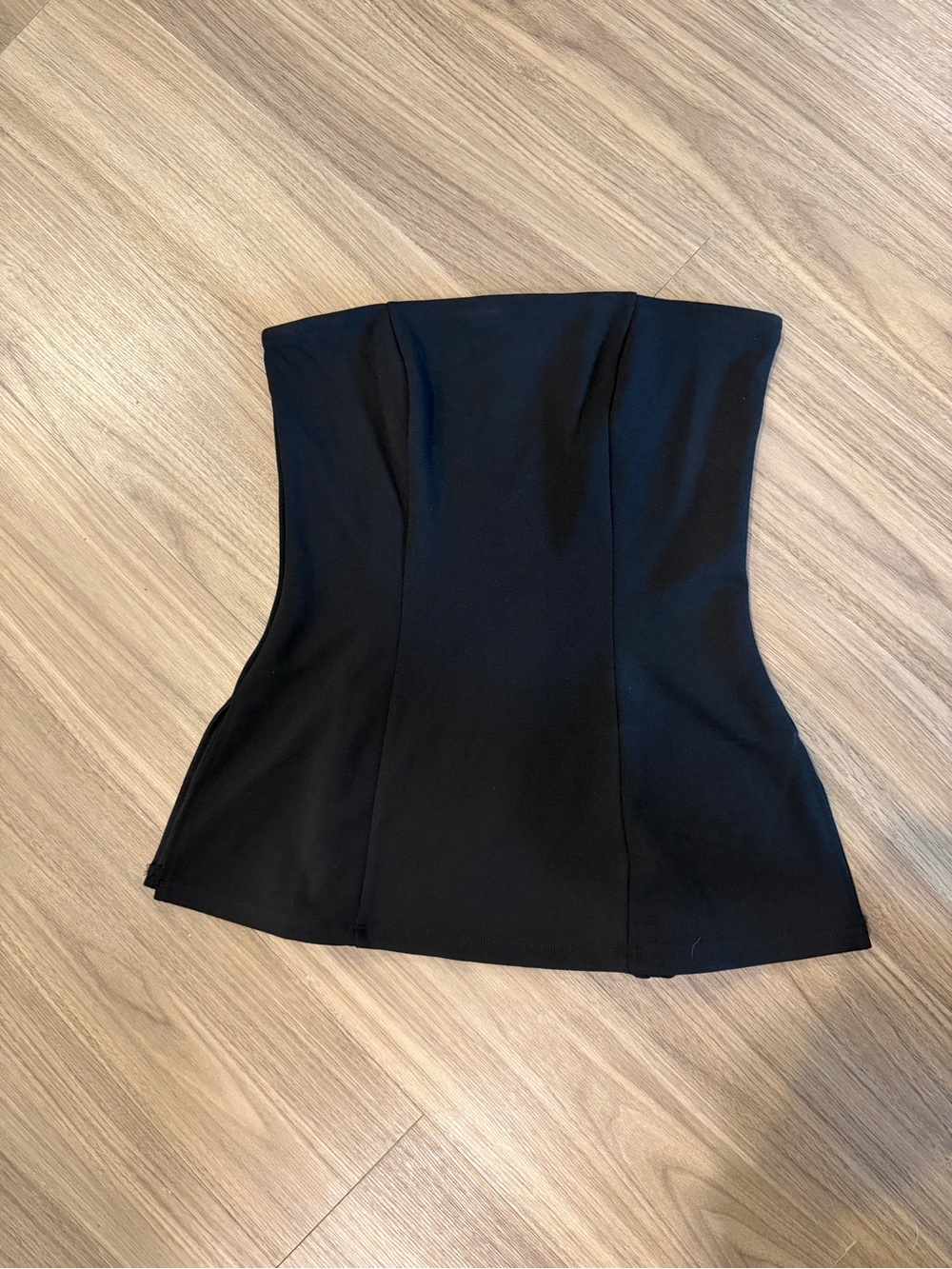 HOH Strapless Black Top - NWOT